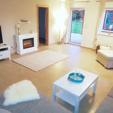 Ferienhaus In Mit Eigenem Garten Casa vacanze