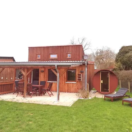 Ferienhaus In Mit Eigenem Garten Rabenkirchen-Faulück